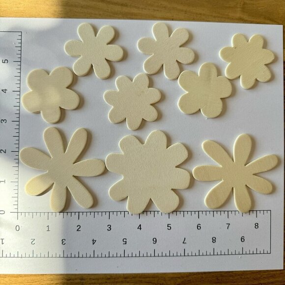 LOT BUTTERFLY FLOWERS HEARTS LETTERS ANIMALS TAGS WOOD LASER CUT EMBELLISHMENTS - Picture 4 of 14